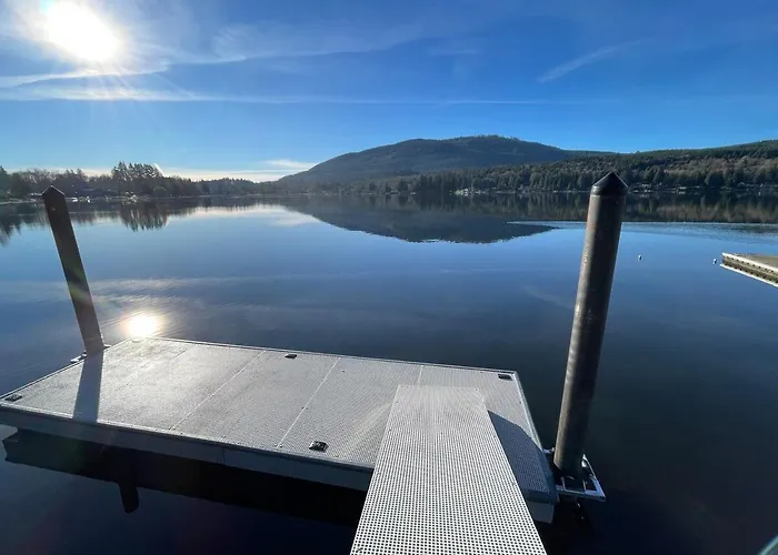 Lake Samish Cozy Getaway